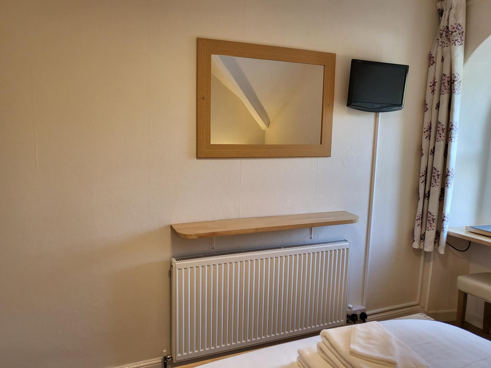 The Bay House Lake View Guest House - Adults Only Bowness-on-Windermere Rum bild