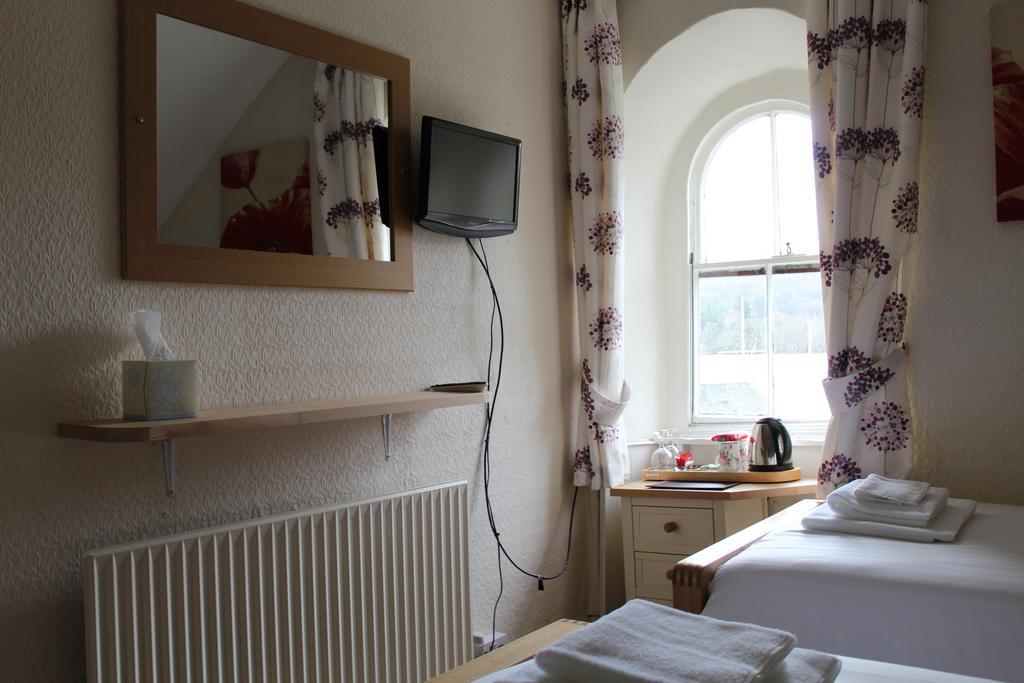 The Bay House Lake View Guest House - Adults Only Bowness-on-Windermere Rum bild