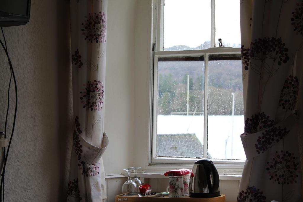 The Bay House Lake View Guest House - Adults Only Bowness-on-Windermere Rum bild