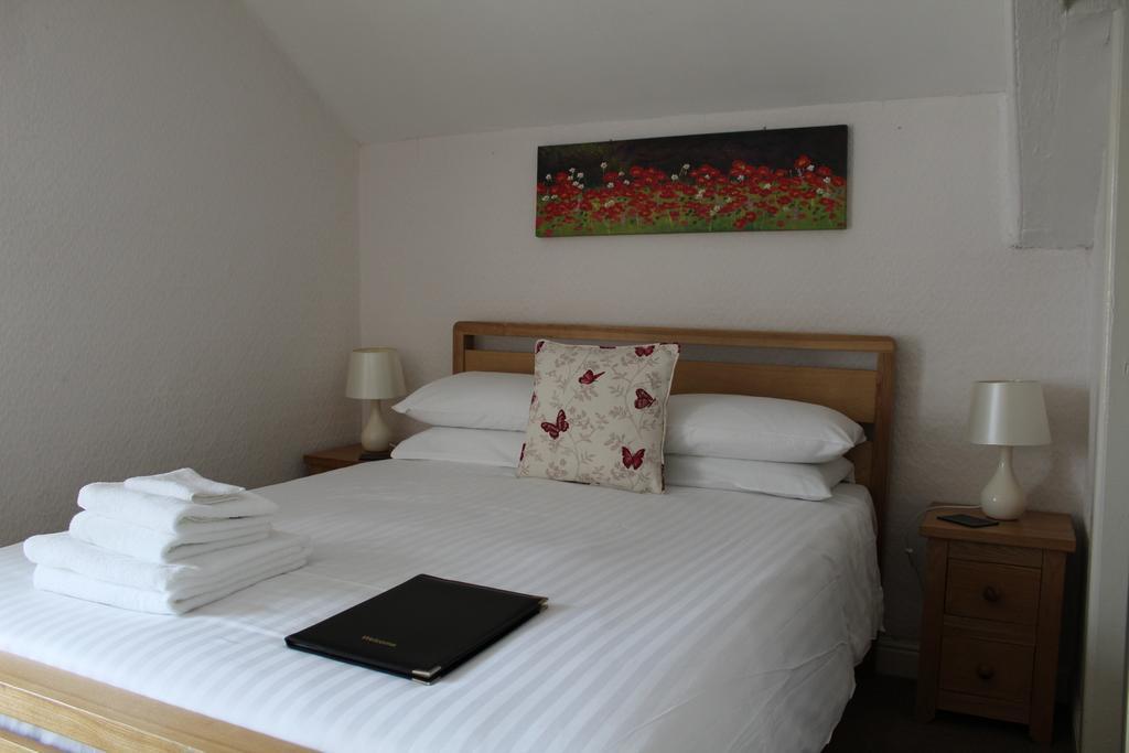 The Bay House Lake View Guest House - Adults Only Bowness-on-Windermere Rum bild