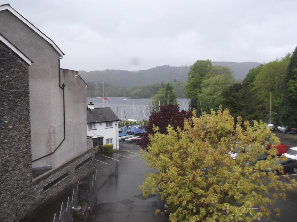 The Bay House Lake View Guest House - Adults Only Bowness-on-Windermere Rum bild